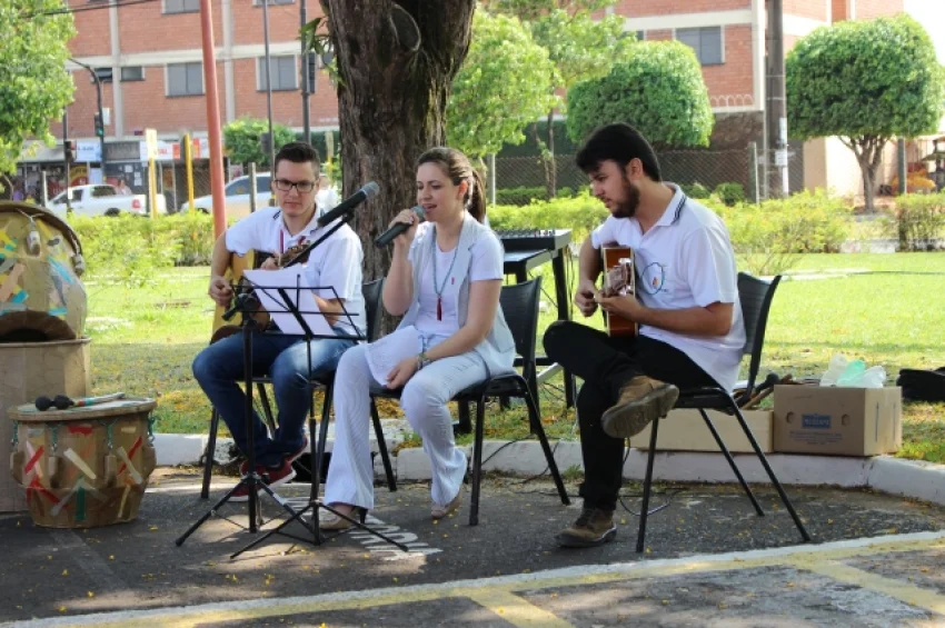 SORRI-BAURU 41 anos � 2 milh�es de atendimentos para 45 mil pessoas!