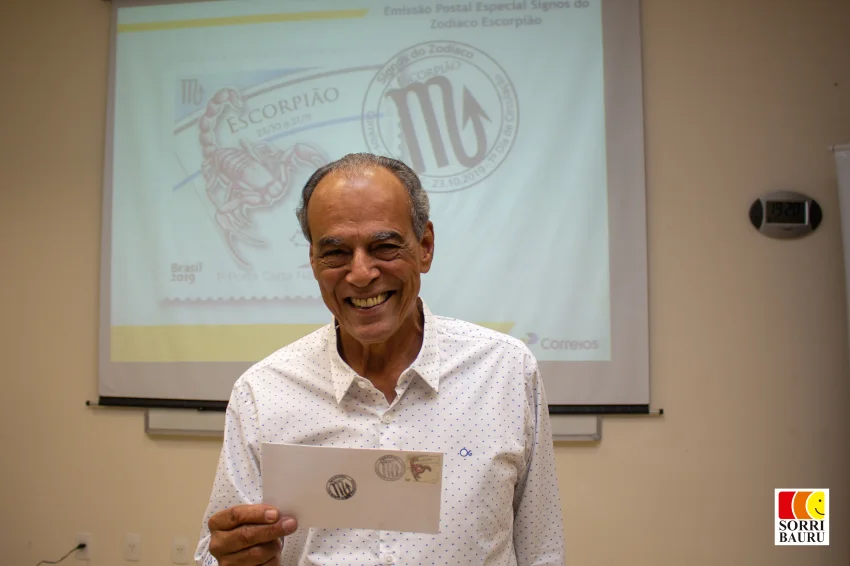 Jo�o Bidu � homenageado pelos Correios