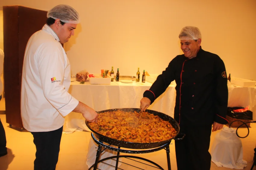 SORRI-BAURU celebra 5� Noite Espanhola