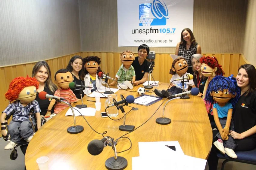 A TURMA DO BAIRRO participa da Unespinha, da R�dio Unesp