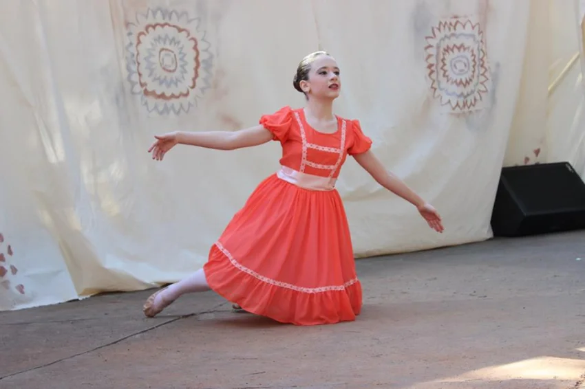 Dan�as, m�sicas, e muito talento na 2� Mostra de Artes da SORRI-BAURU!